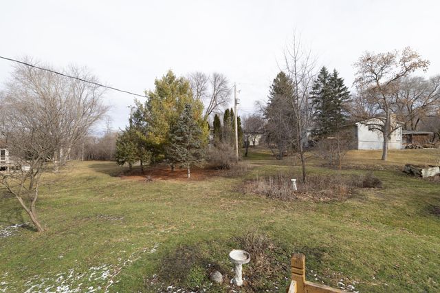 6055 Scenic Road, Minnetonka, MN 55345