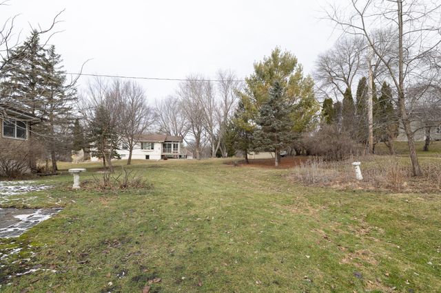 6055 Scenic Road, Minnetonka, MN 55345