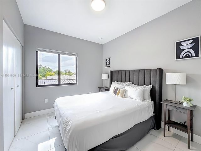 1220 NW & 1222 30th Street, Miami, FL 33142