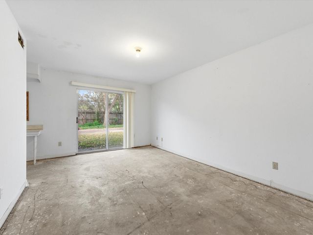 10014 Del Monte Drive, Houston, TX 77042