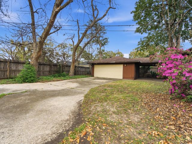 10014 Del Monte Drive, Houston, TX 77042