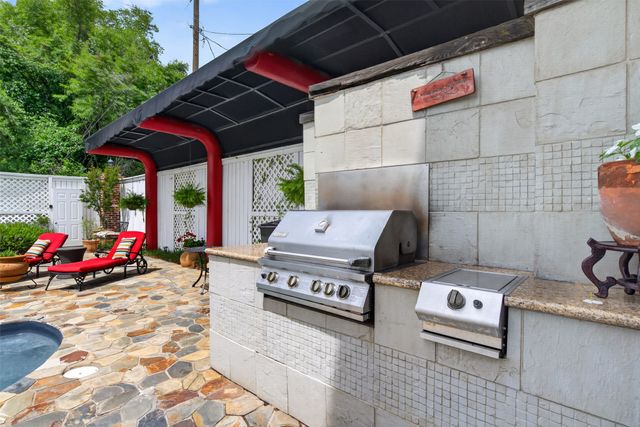 664 Stoner Avenue, Shreveport, LA 71101