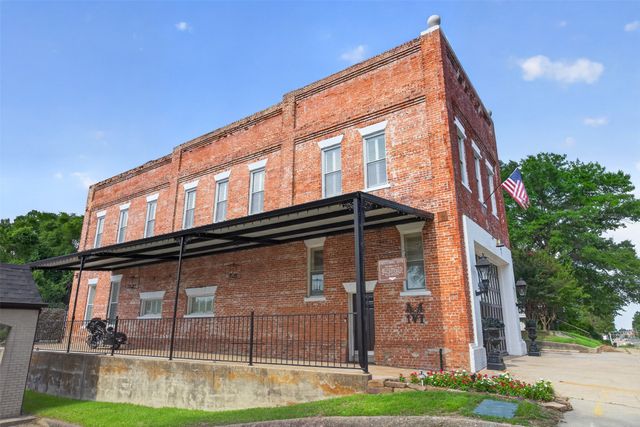 664 Stoner Avenue, Shreveport, LA 71101