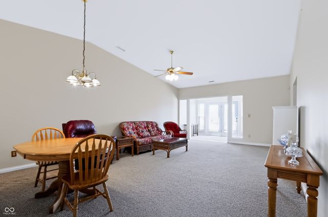 2059 Pelican Drive, Franklin, IN 46131