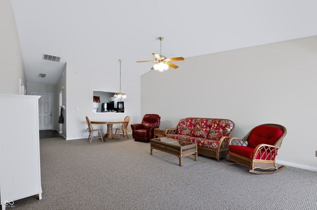 2059 Pelican Drive, Franklin, IN 46131