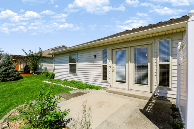 2059 Pelican Drive, Franklin, IN 46131