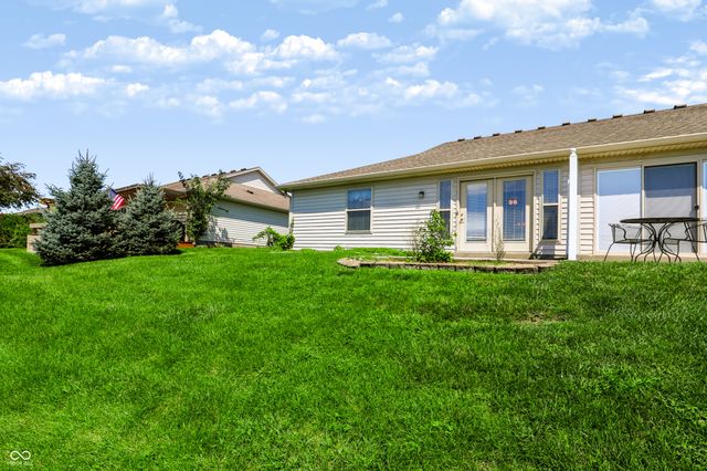 2059 Pelican Drive, Franklin, IN 46131