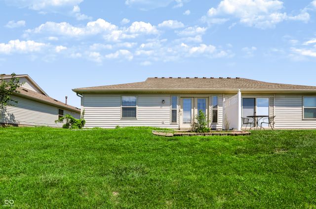 2059 Pelican Drive, Franklin, IN 46131