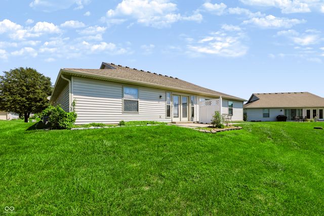 2059 Pelican Drive, Franklin, IN 46131