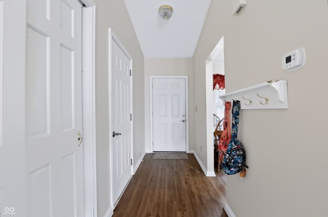 2059 Pelican Drive, Franklin, IN 46131