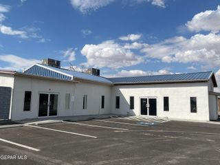 10923 N Loop Drive, B, Socorro, TX 79927