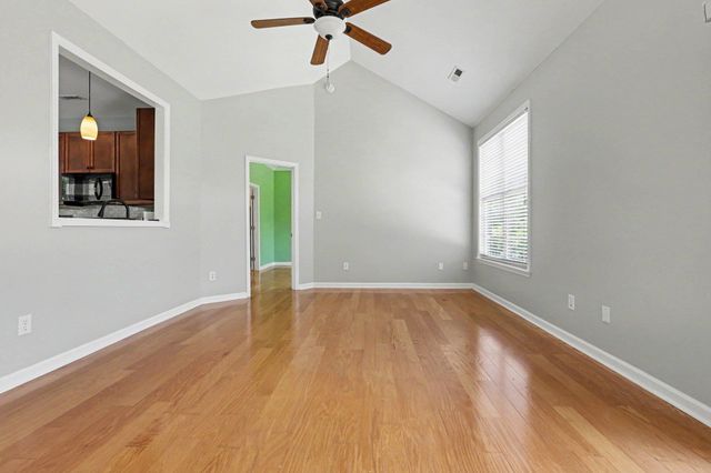 1017 Tilghman Forest Dr., North Myrtle Beach, SC 29582