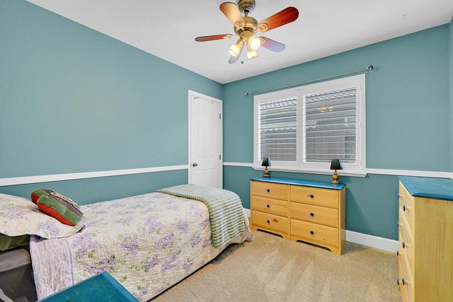 1545 Black Bear St, Roseville, CA 95747