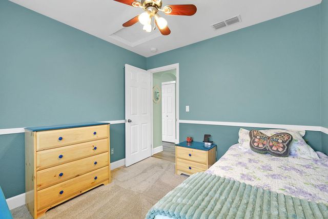 1545 Black Bear St, Roseville, CA 95747