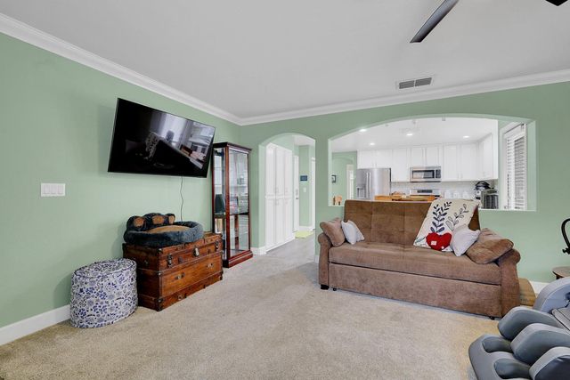 1545 Black Bear St, Roseville, CA 95747