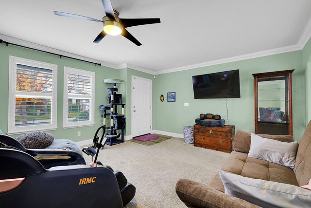 1545 Black Bear St, Roseville, CA 95747