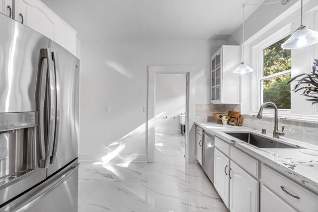 721 E Home Avenue, Fresno, CA 93728