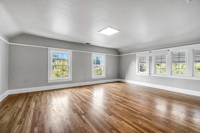 721 E Home Avenue, Fresno, CA 93728