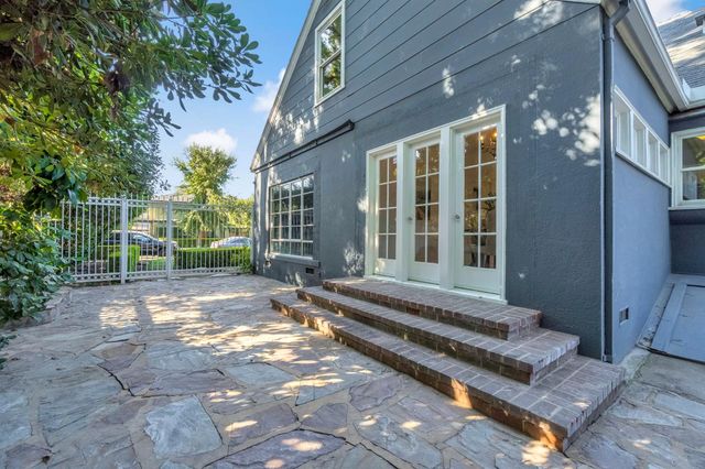 721 E Home Avenue, Fresno, CA 93728