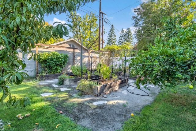 721 E Home Avenue, Fresno, CA 93728