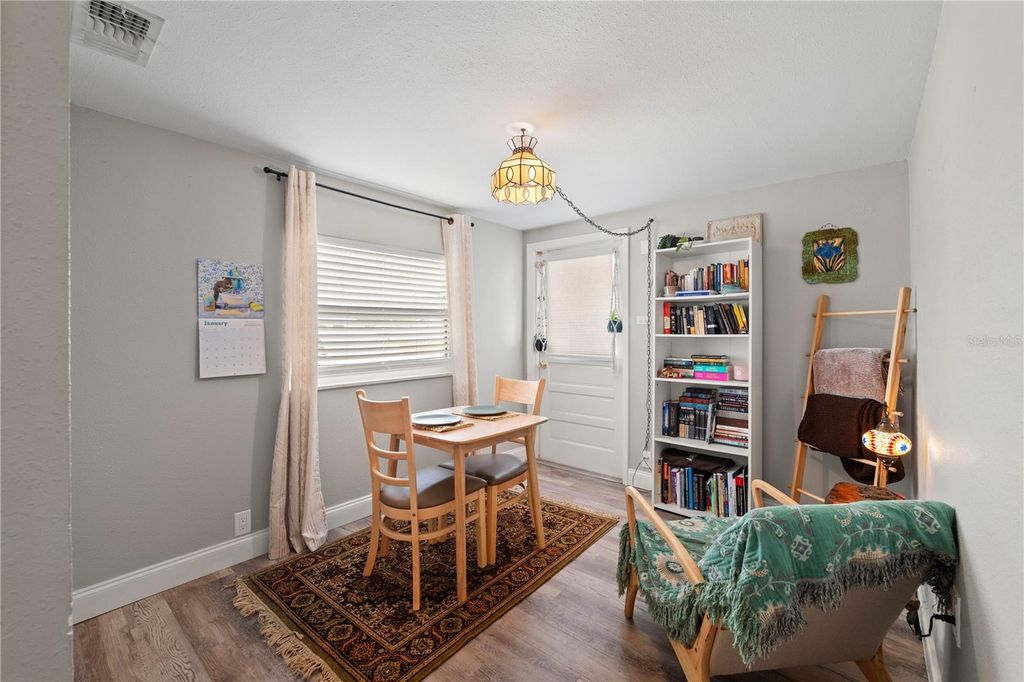 Image 14 of property listing at 7423 ORPINE DRIVE N, St Petersburg, FL 33702