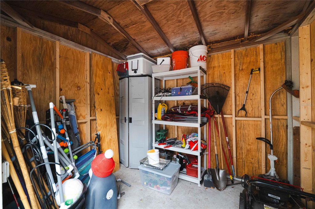 Image 24 of property listing at 7423 ORPINE DRIVE N, St Petersburg, FL 33702