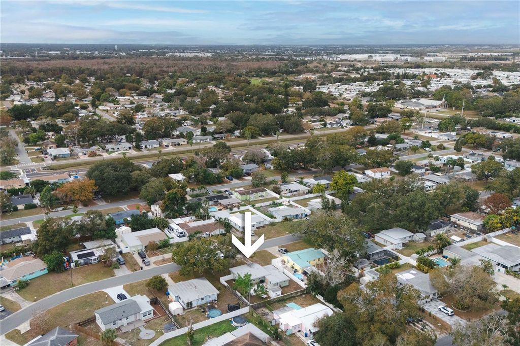 Image 29 of property listing at 7423 ORPINE DRIVE N, St Petersburg, FL 33702