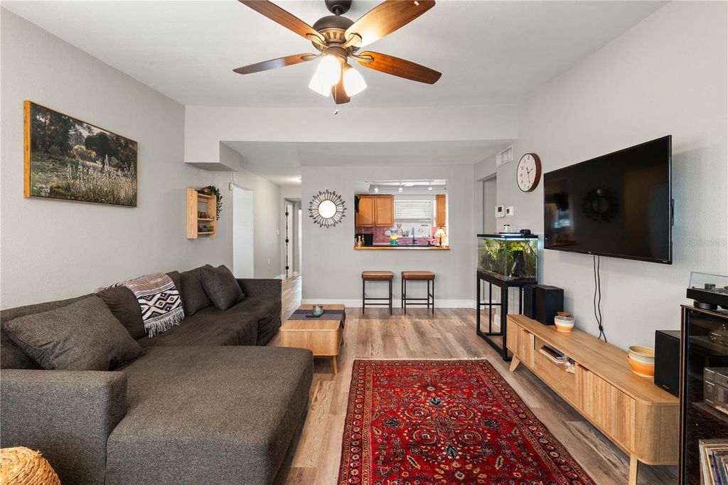 Image 6 of property listing at 7423 ORPINE DRIVE N, St Petersburg, FL 33702