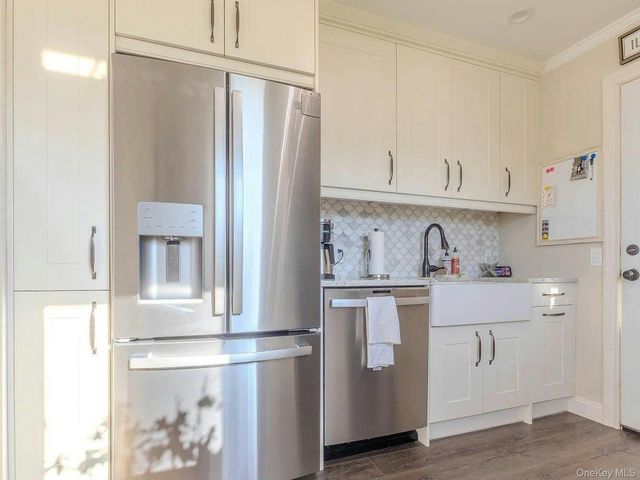 51 Butternut Lane, Levittown, NY 11756