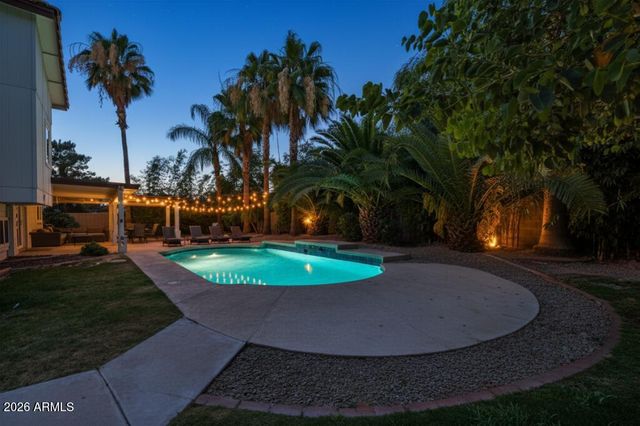 4402 E VISTA Drive, Phoenix, AZ 85032