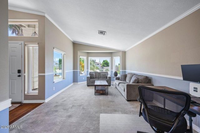 4402 E VISTA Drive, Phoenix, AZ 85032