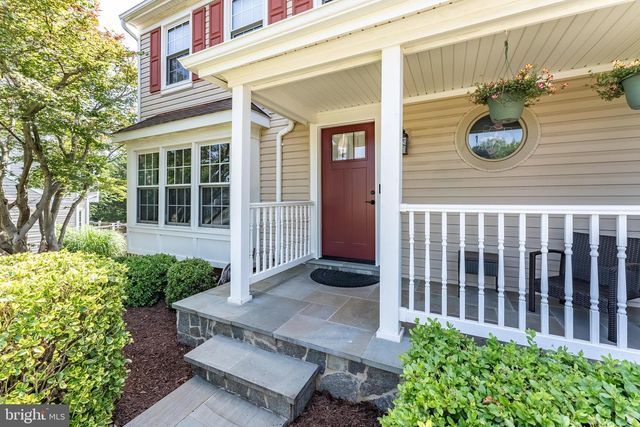 13179 LADYBANK LN, Herndon, VA 20171