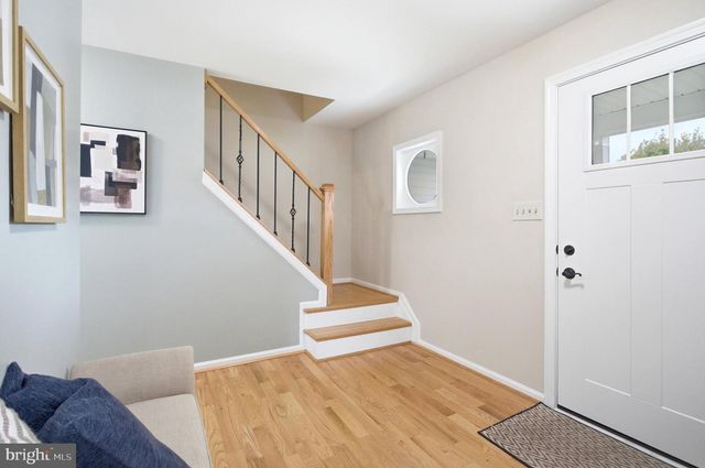 13179 LADYBANK LN, Herndon, VA 20171
