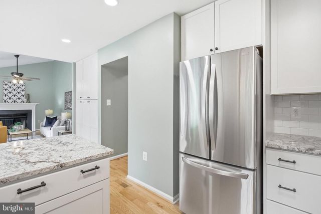 13179 LADYBANK LN, Herndon, VA 20171