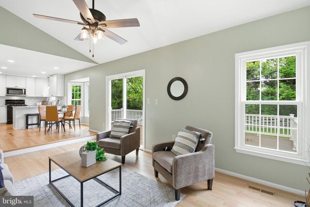 13179 LADYBANK LN, Herndon, VA 20171