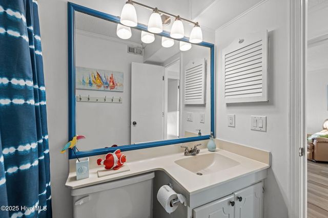 301 Commerce Way Way 360, Atlantic Beach, NC 28512