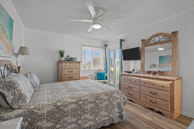 301 Commerce Way Way 360, Atlantic Beach, NC 28512