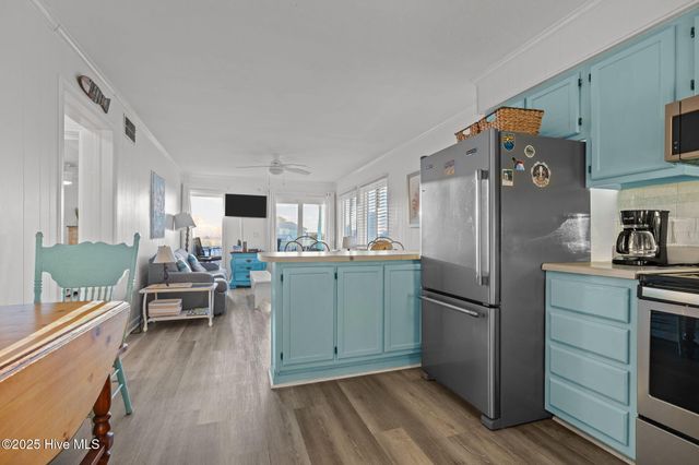 301 Commerce Way Way 360, Atlantic Beach, NC 28512