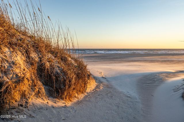 301 Commerce Way Way 360, Atlantic Beach, NC 28512