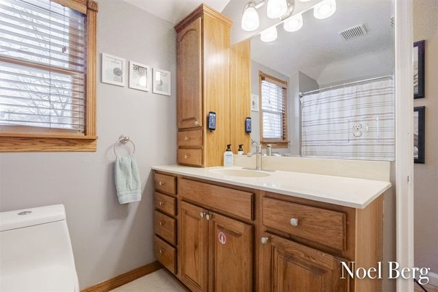 2169 Norman Street, Norton Shores, MI 49441
