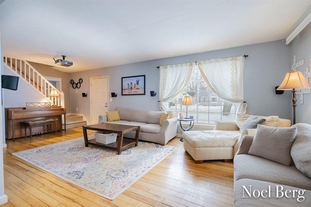 2169 Norman Street, Norton Shores, MI 49441