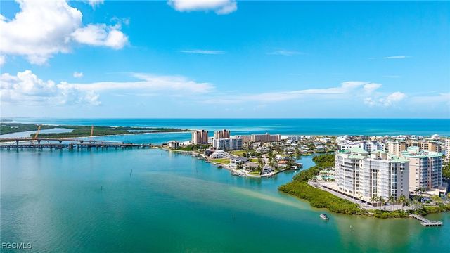 4137 Bay Beach LN 5P2, Fort Myers Beach, FL 33931