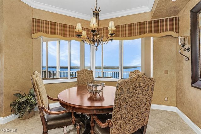 4137 Bay Beach LN 5P2, Fort Myers Beach, FL 33931