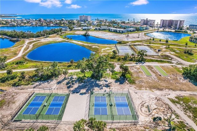 4137 Bay Beach LN 5P2, Fort Myers Beach, FL 33931