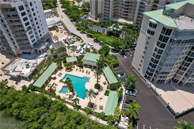 4137 Bay Beach LN 5P2, Fort Myers Beach, FL 33931