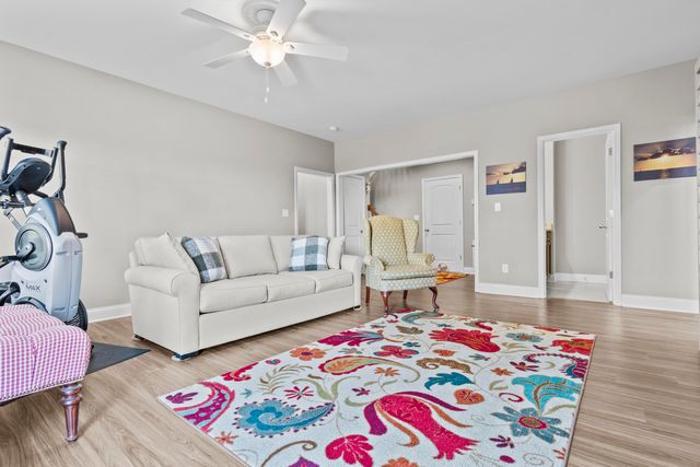 161 Shinnecock Hill Drive, Georgetown, KY 40324