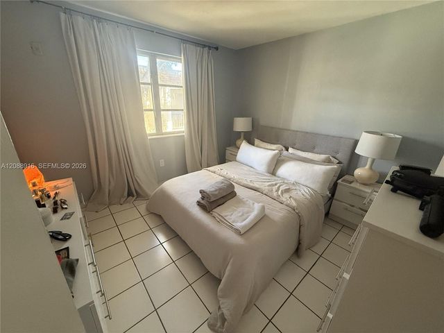 7823 Miller Drive C207, Miami, FL 33155