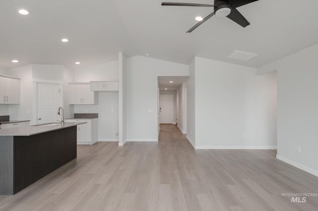 10501 W Tinder St, Star, ID 83669