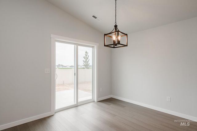 10501 W Tinder St, Star, ID 83669