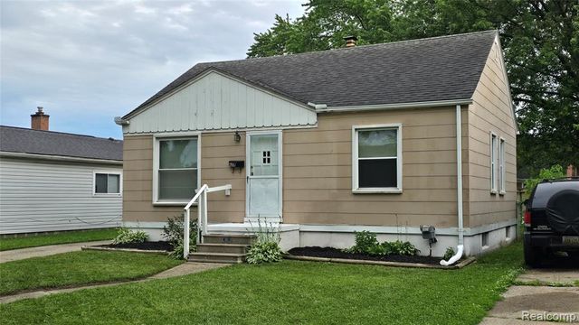 828 E Hayes Avenue, Hazel Park, MI 48030